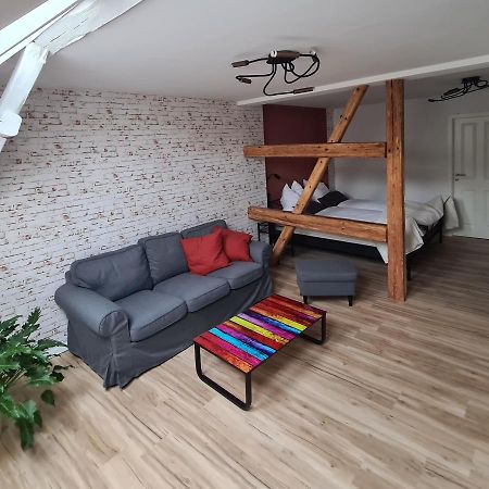 Gaestezimmer Treuen - Bed & Breakfast Exterior foto